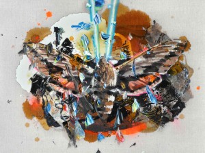 Intervention 93 - Große Mottendrohne (60x80cm)